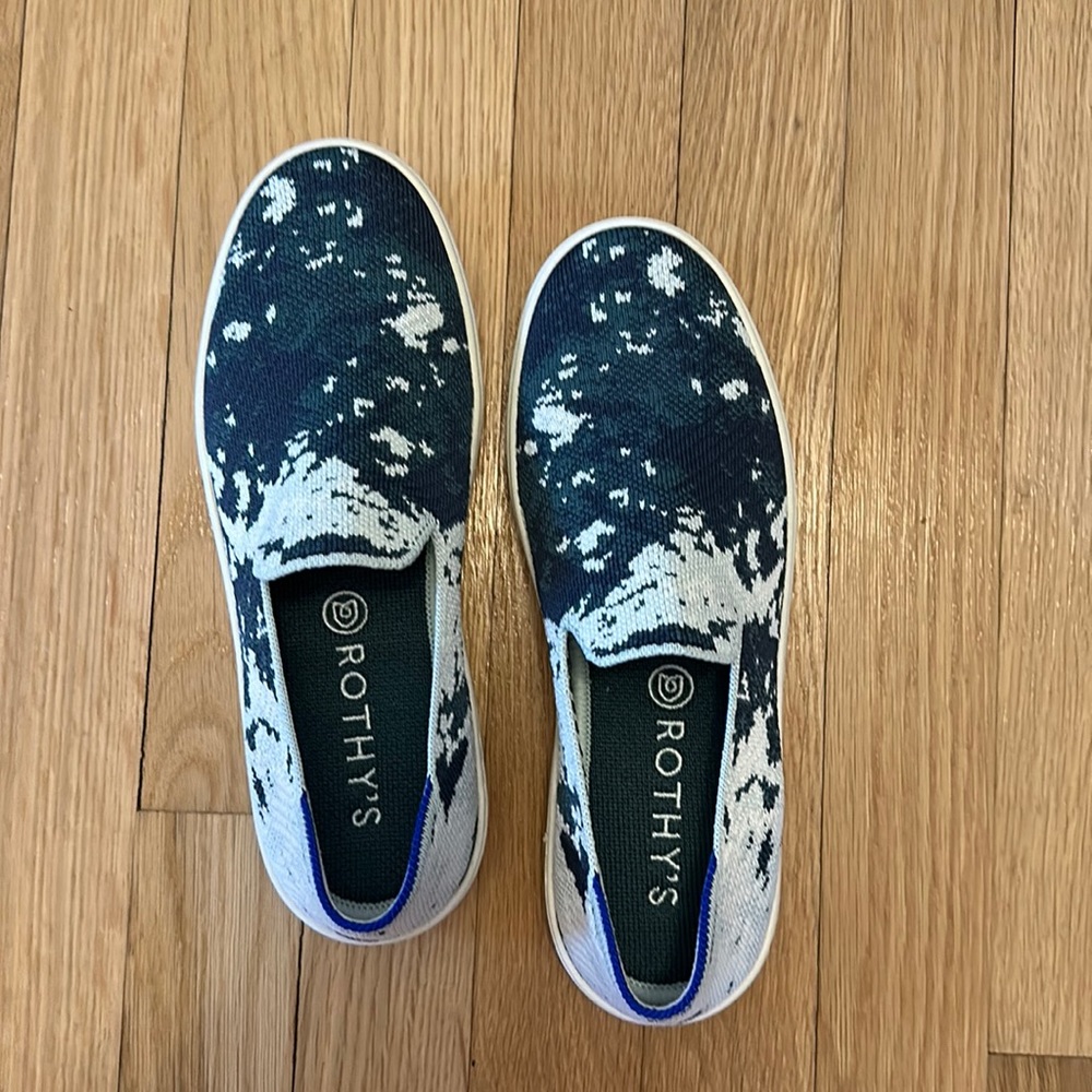 Limited edition Rothy’s